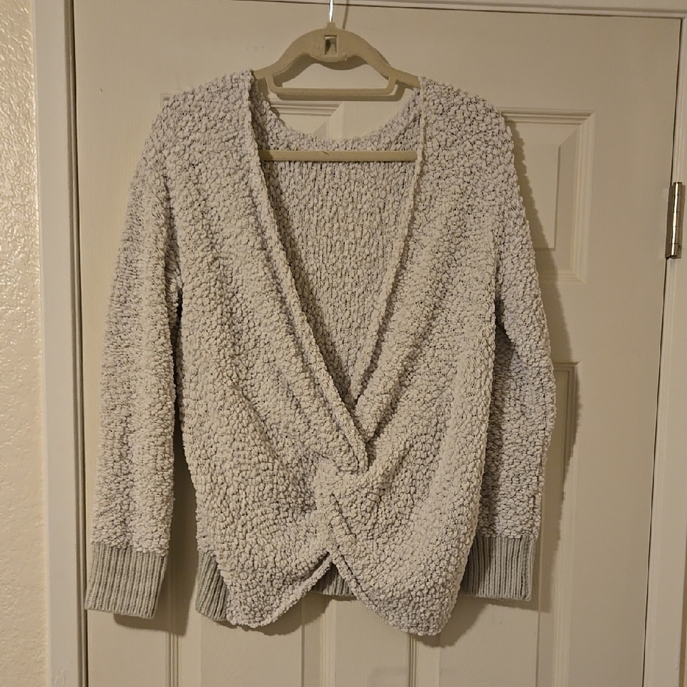 Cozy Women's Sweater in Cream